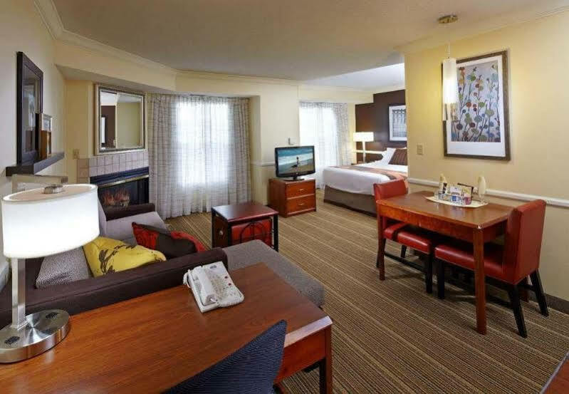 Residence Inn By Marriott State College Exteriér fotografie